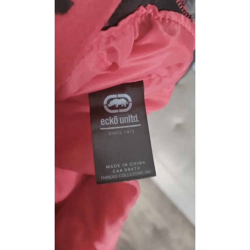 Ecko Unltd. stay warm